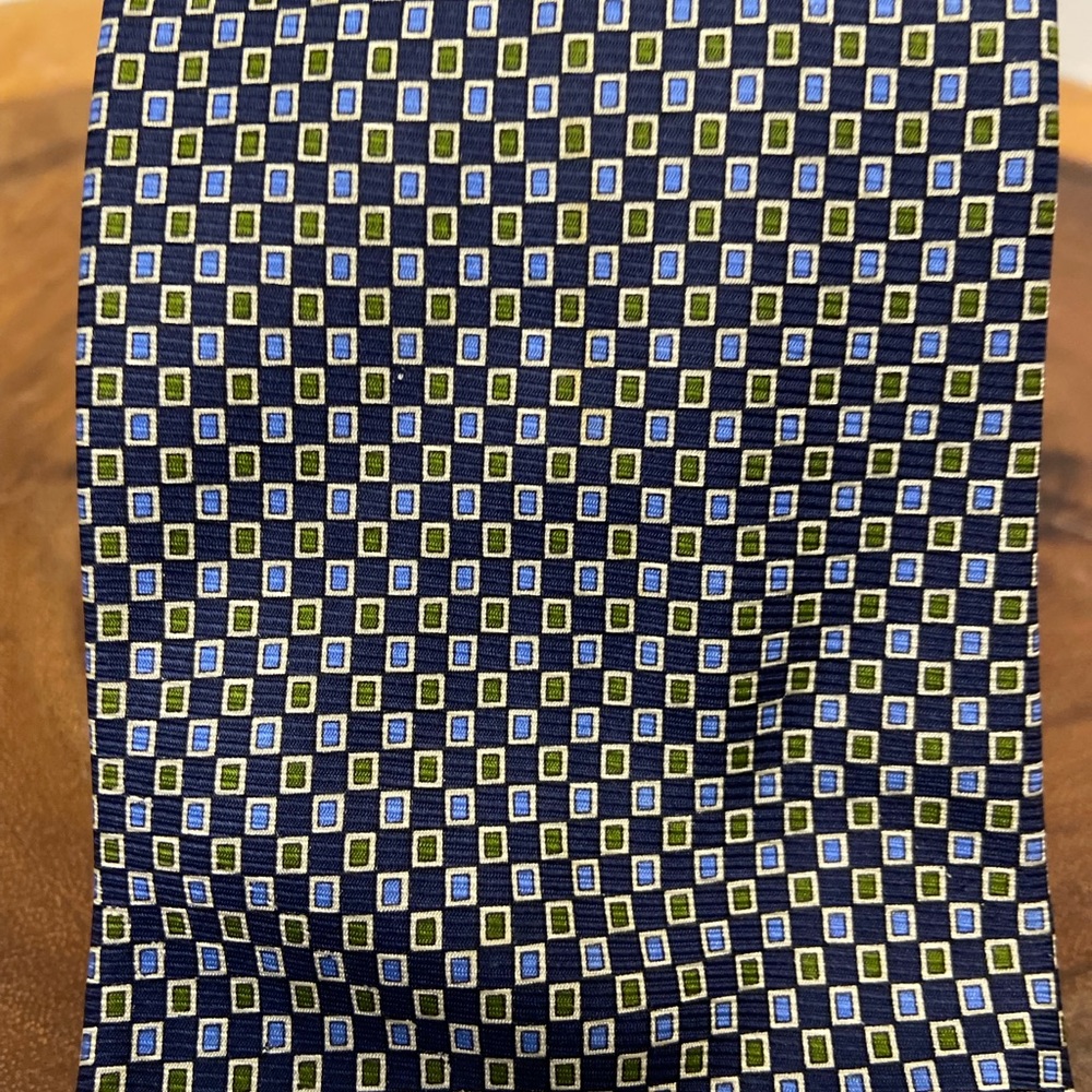 Brooks Brothers Makers Rectangle Pattern Silk Tie - image 2